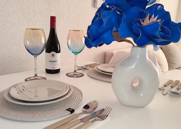 New 1 Bedroom In Center - Free Parking * Skopje